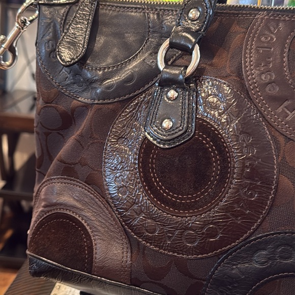 Coach Ashley Pieced Patchwork Snaphead Satchel/Shoulder Bag (Style #F15474)(EUC) - Picture 4 of 15